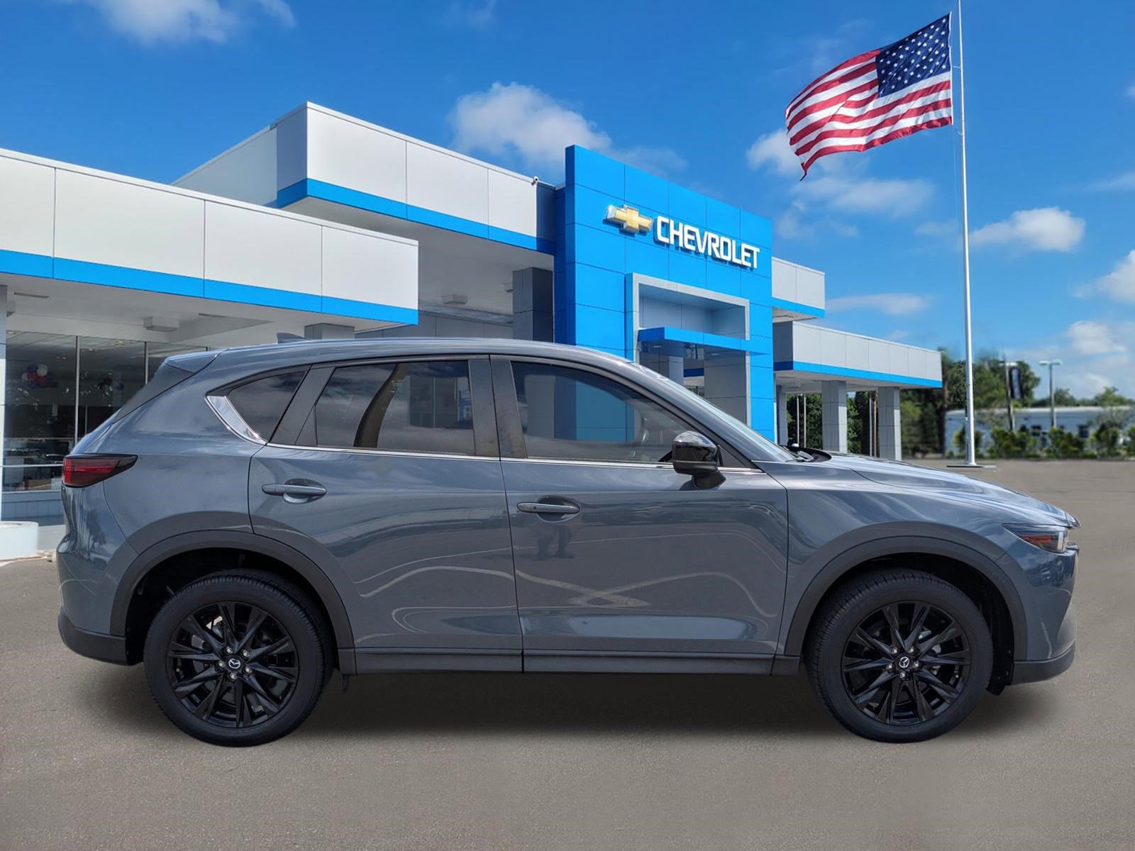 Used 2023 MAZDA CX-5 Carbon Edition image 3