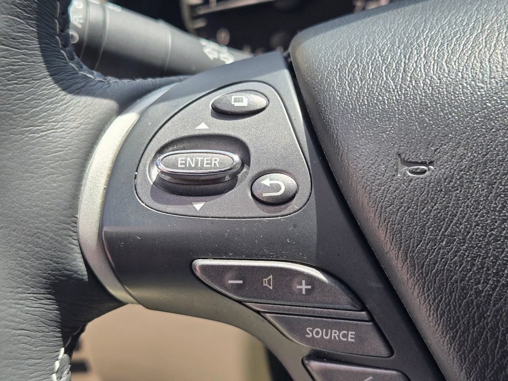 Used 2020 INFINITI QX60 Luxe w/ Essential Package FWD image 27