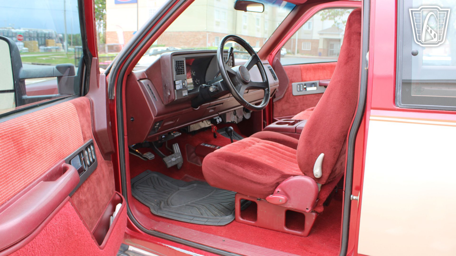 Used 1992 GMC Sierra 2500 4x4 Extended Cab image 9