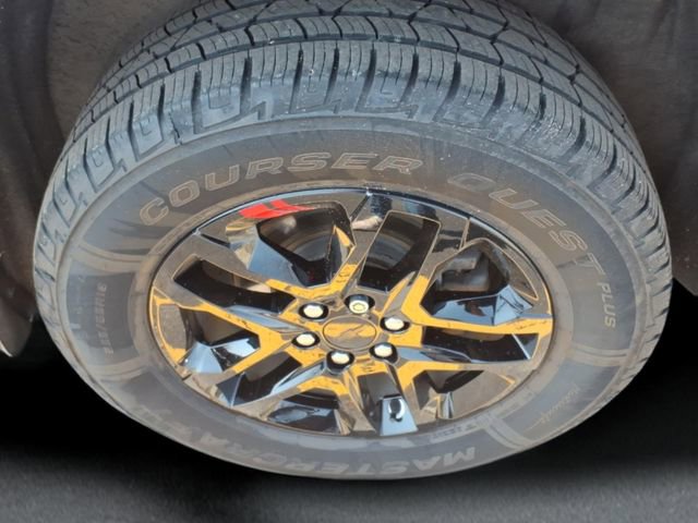 Used 2021 Chevrolet Traverse LT image 7