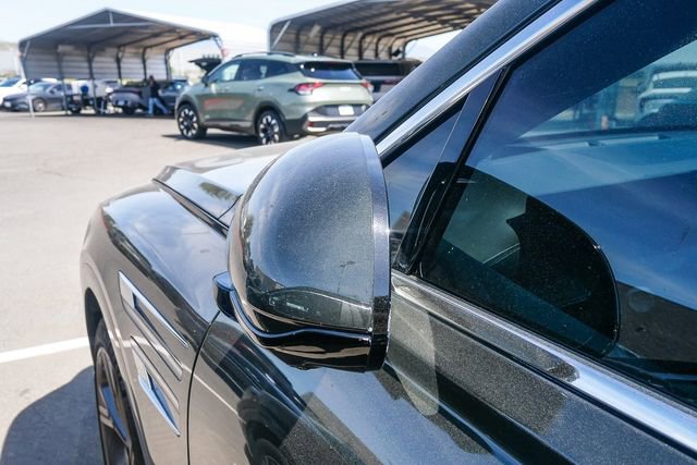 Used 2025 Genesis GV80 3.5T Prestige image 8