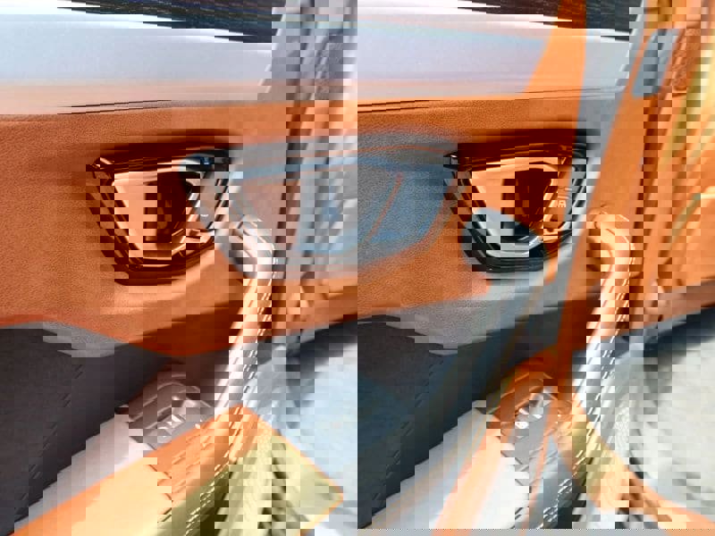 Used 2019 Lamborghini Urus image 21