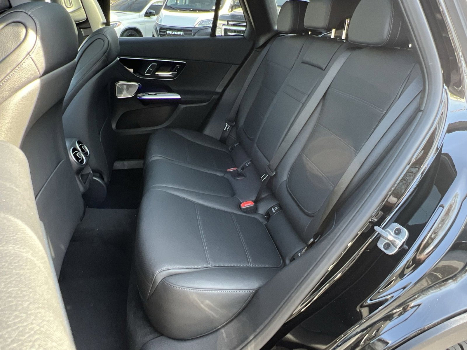 New 2026 Mercedes-Benz GLC 300 4MATIC image 23