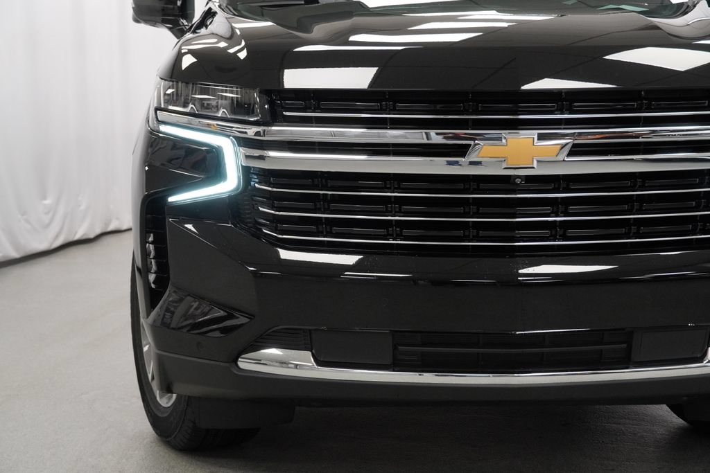 Used 2022 Chevrolet Tahoe LT w/ Luxury Package AWD/4WD image 34