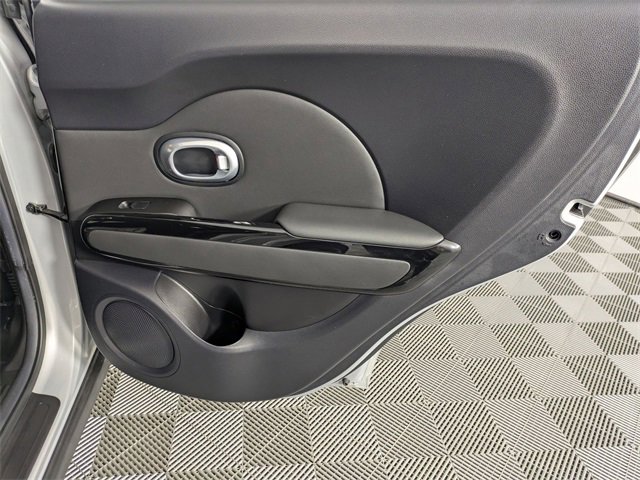 Used 2016 Kia Soul + w/ Audio Package image 28