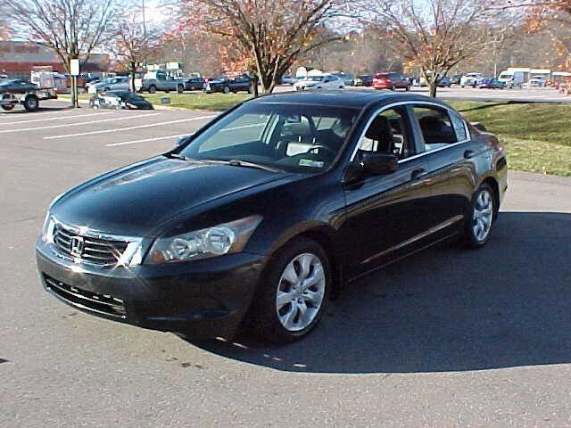 Used 2010 Honda Accord EX-L image 4