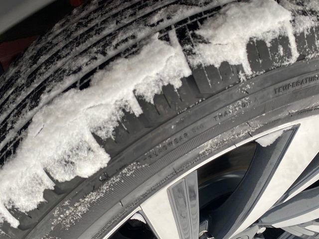 Used 2023 Nissan Murano SL image 24