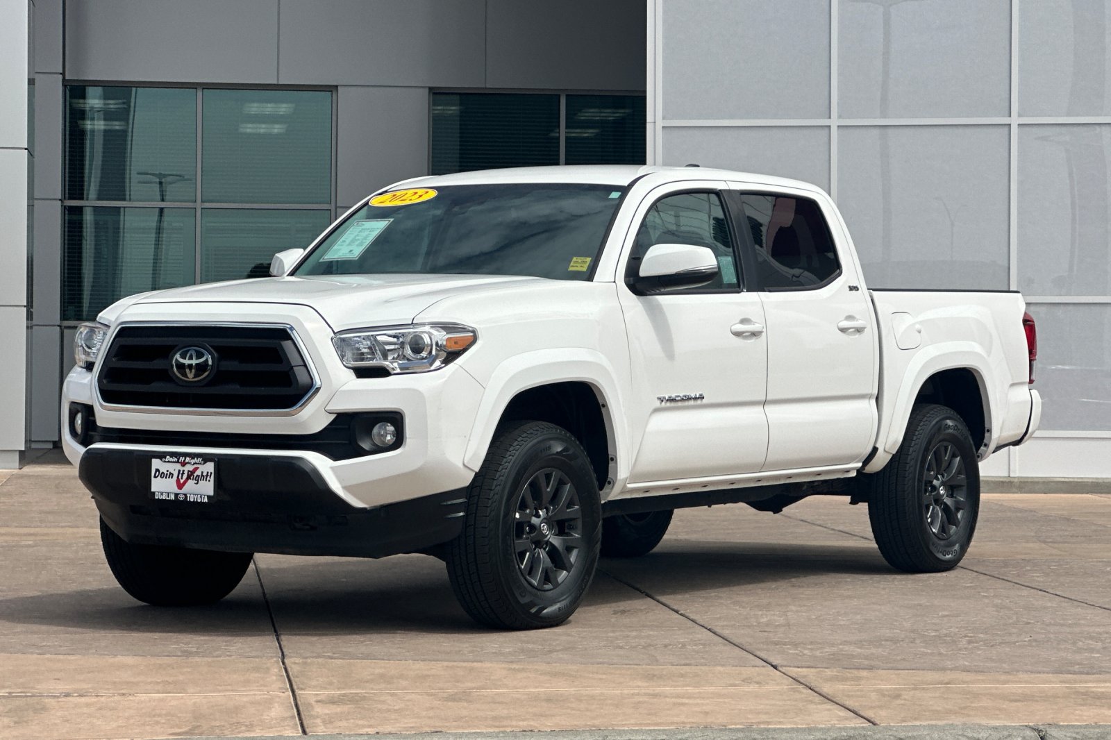 Certified 2023 Toyota Tacoma SR5 w/ Technology Package AWD/4WD image 10