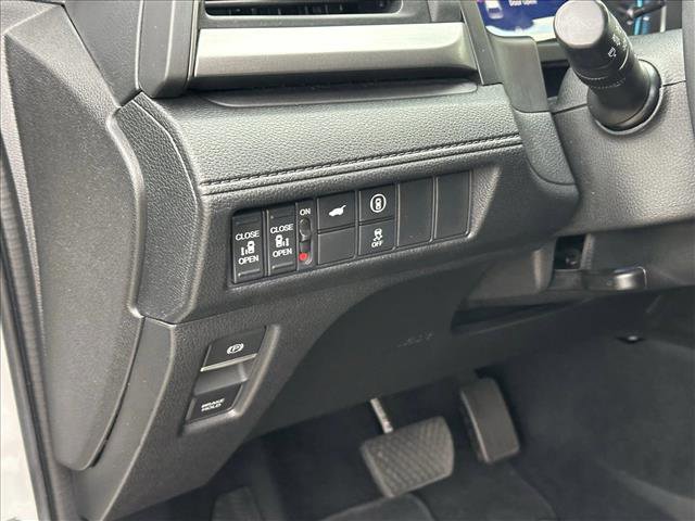 Used 2023 Honda Odyssey EX-L image 18