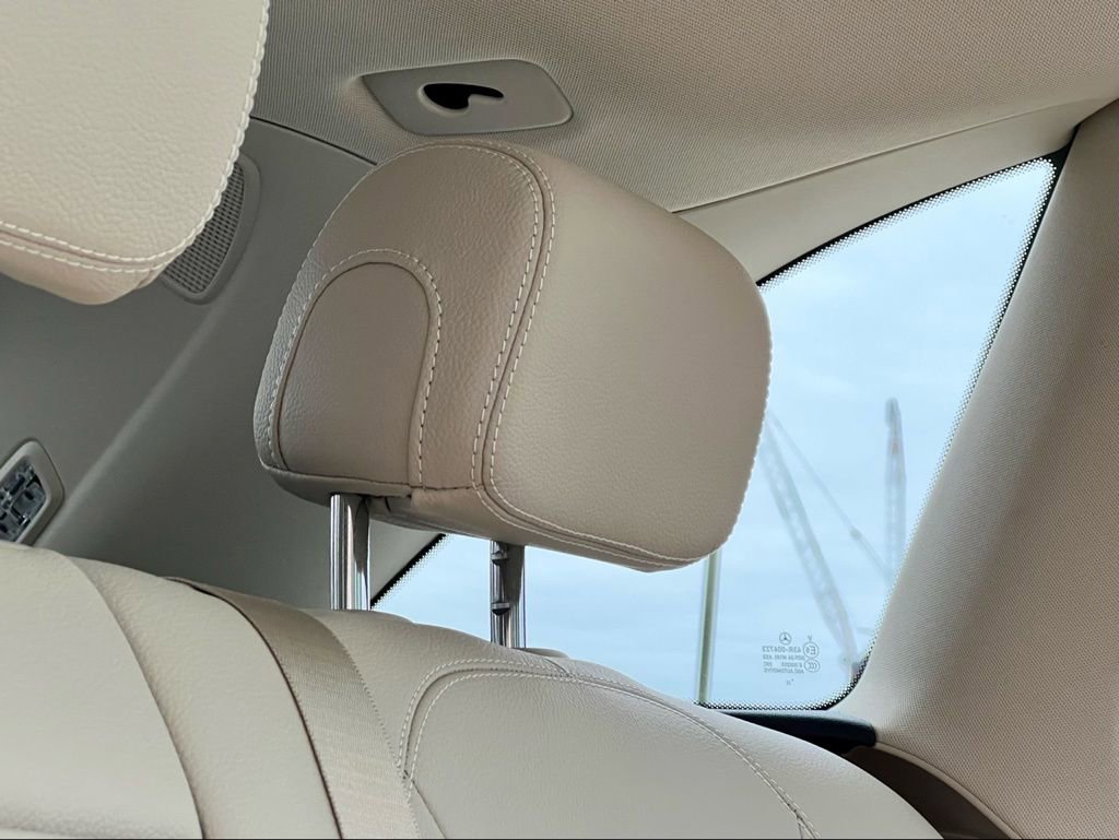 Certified 2022 Mercedes-Benz GLC 300 4MATIC image 33