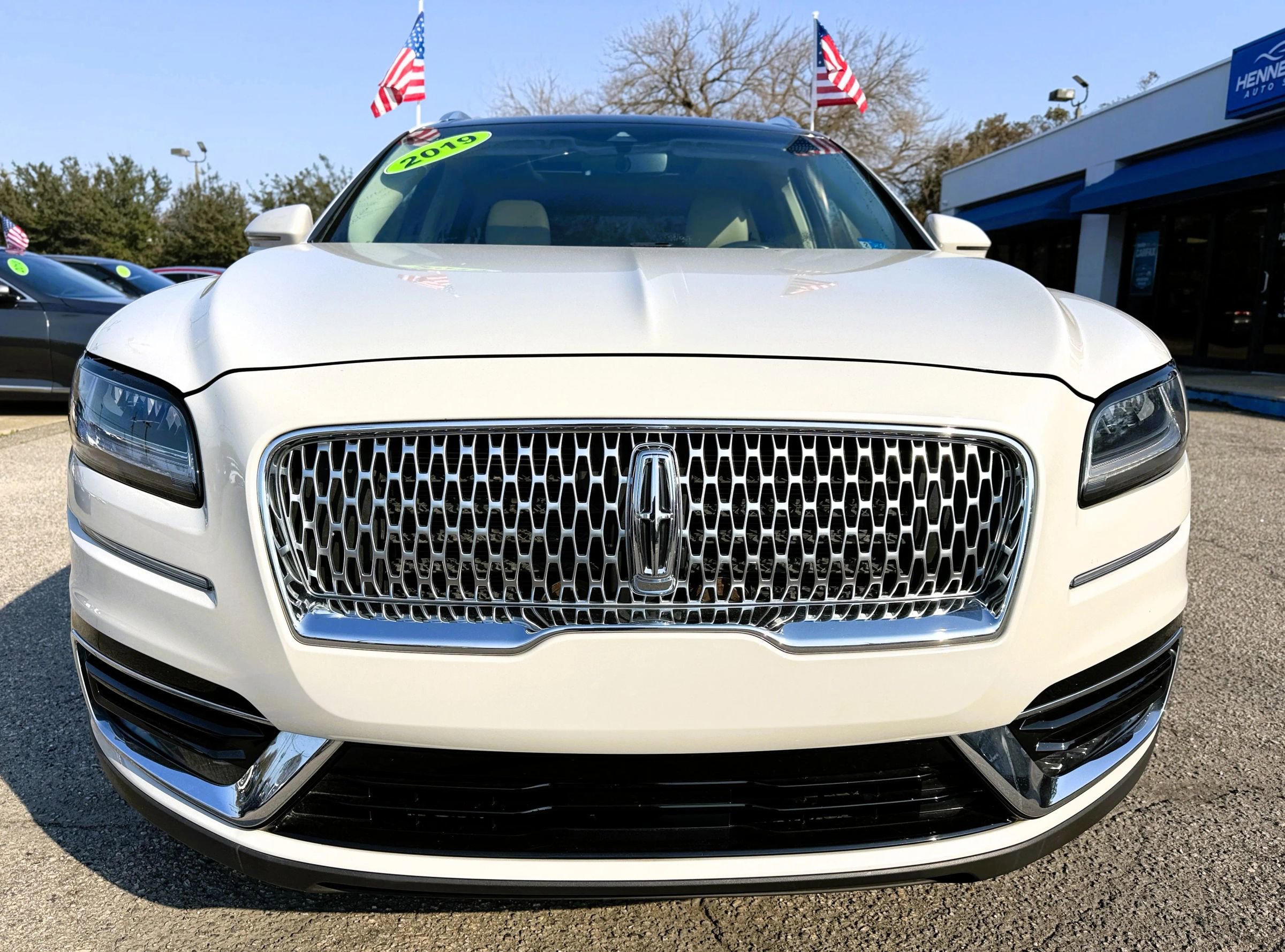 Used 2019 Lincoln Nautilus Reserve image 8