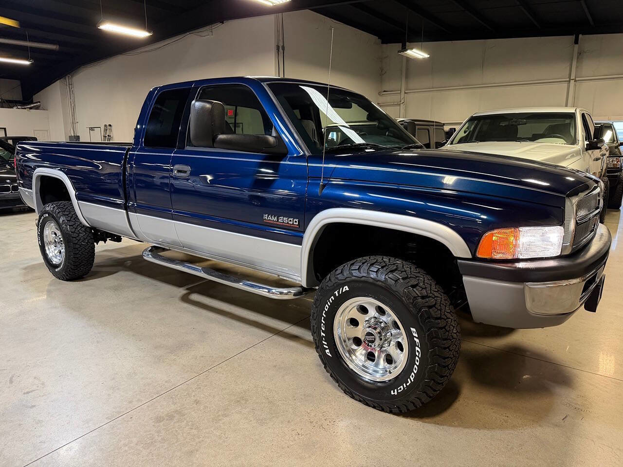 Used 2002 Dodge Ram 2500 Truck 4x4 Quad Cab image 1