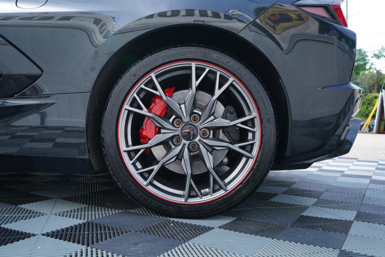 Used 2024 Chevrolet Corvette Stingray Preferred Cpe w/ Z51 Performance Package RWD image 81