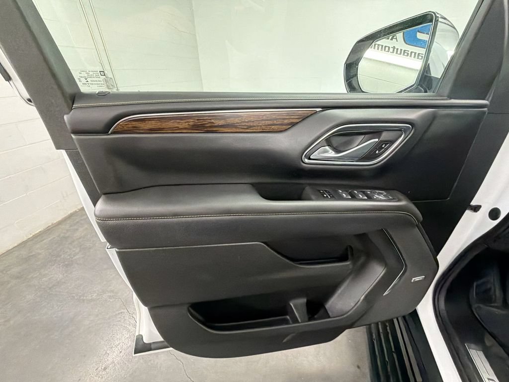 Certified 2023 Chevrolet Suburban Premier AWD/4WD image 23