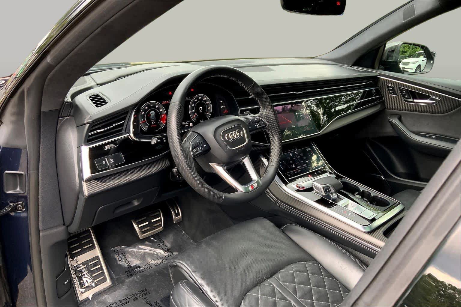 Used 2024 Audi SQ8 Prestige w/ Prestige Package AWD/4WD image 17
