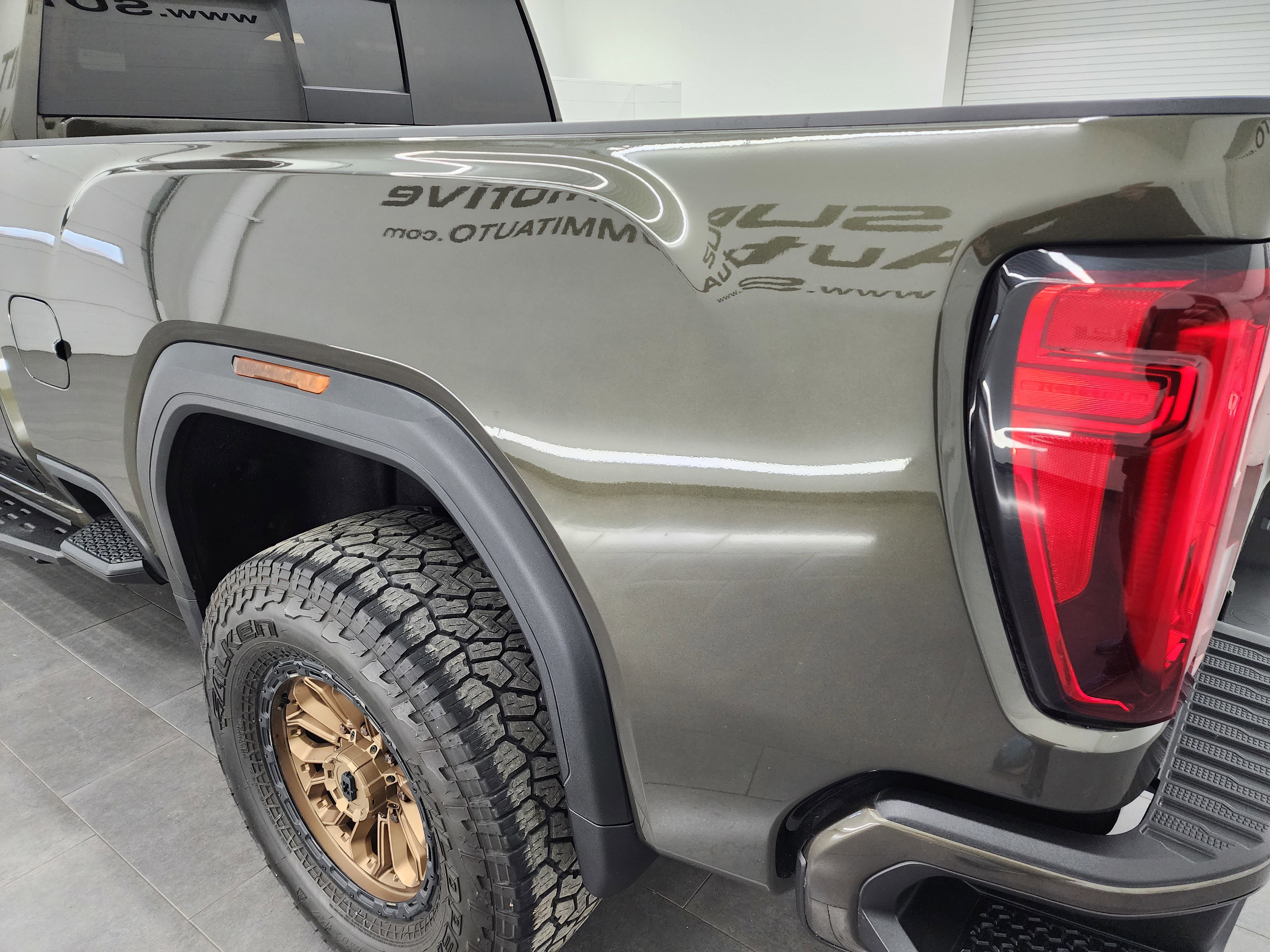 Used 2022 GMC Sierra 2500 Denali w/ Denali Ultimate Package image 38