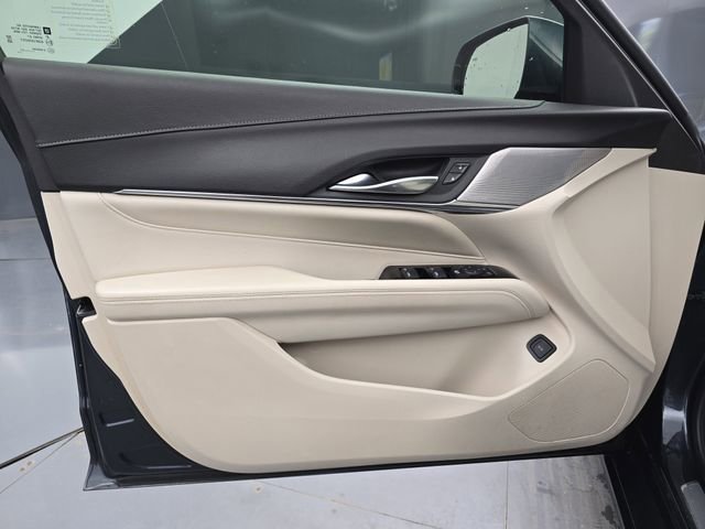 Used 2022 Cadillac CT4 Luxury w/ Sun And Sound Package image 24