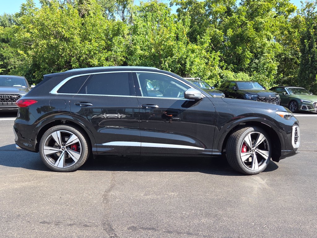 New 2026 Audi SQ5 Prestige AWD/4WD image 10