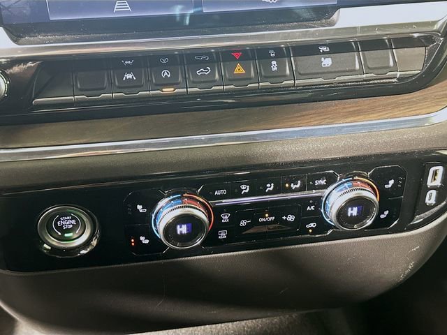 Used 2024 GMC Sierra 1500 SLT image 18