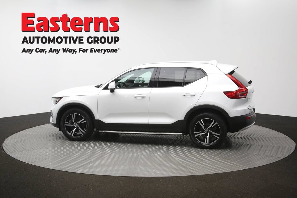 Used 2023 Volvo XC40 B5 Core AWD/4WD image 62