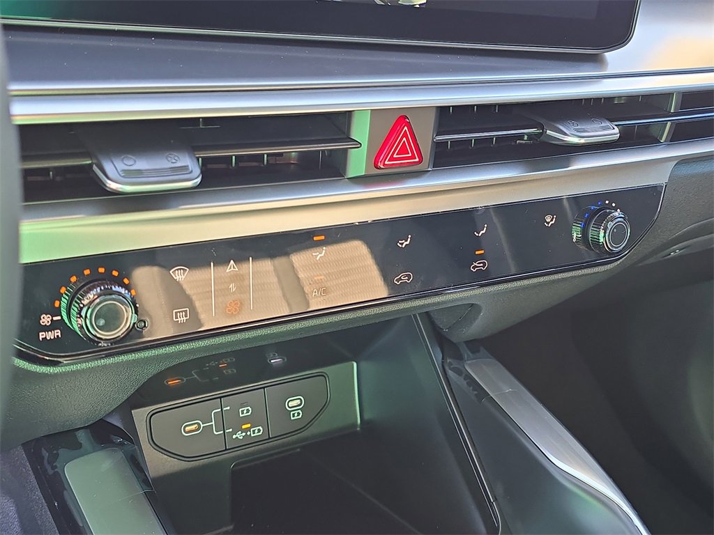 New 2026 Kia Sorento LX image 26