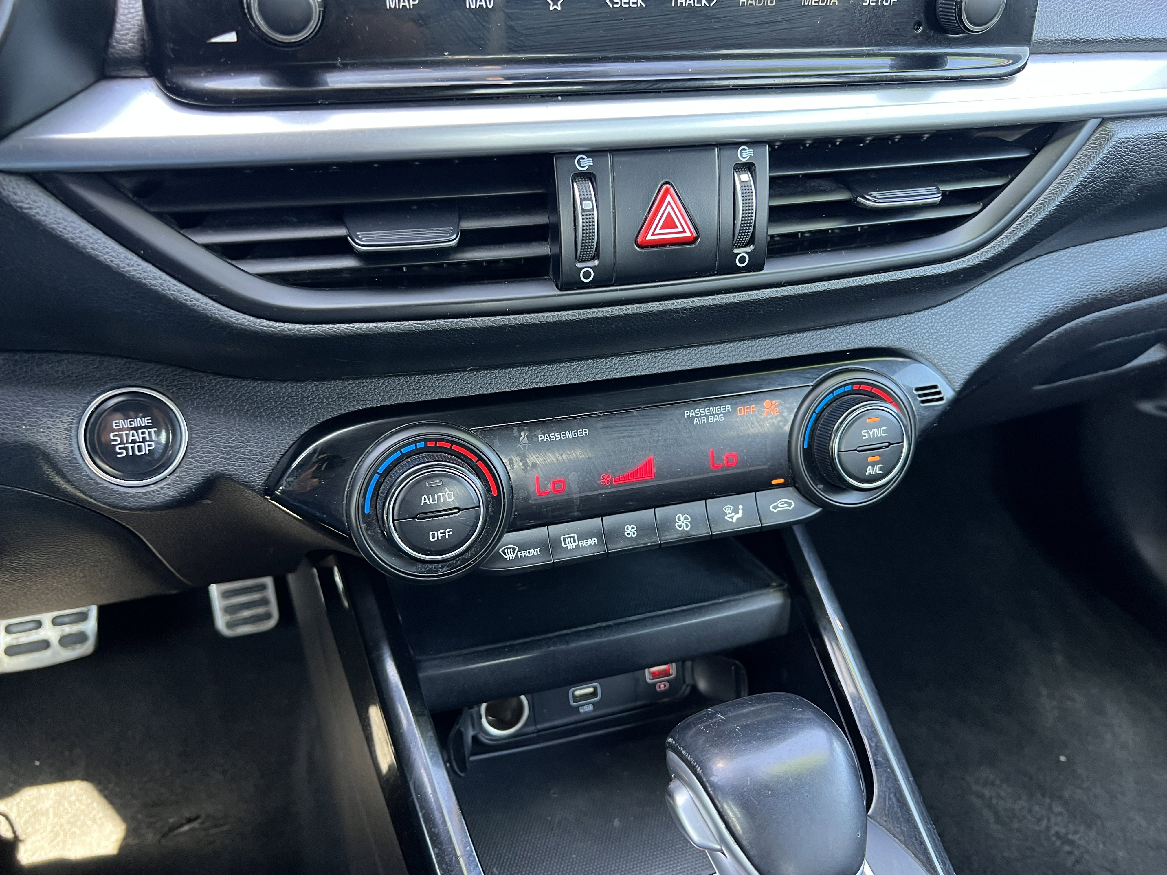 Used 2022 Kia Forte GT-Line image 28