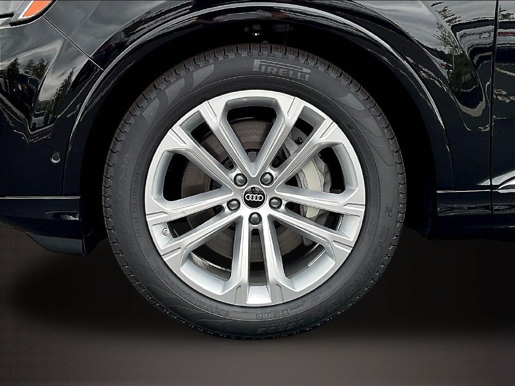 New 2026 Audi Q7 3.0T Prestige AWD/4WD image 13