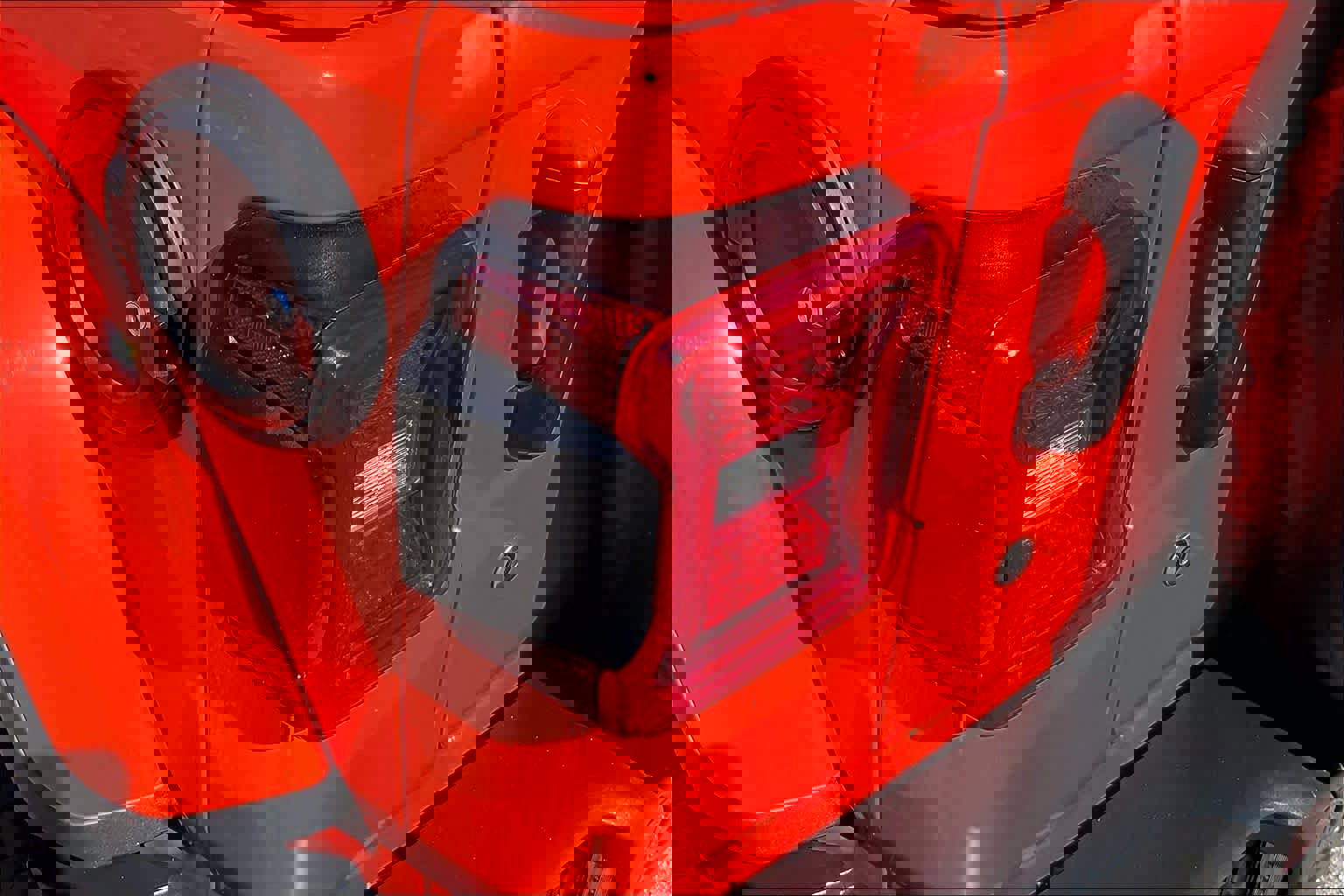 Used 2020 Jeep Wrangler Unlimited Sahara image 30