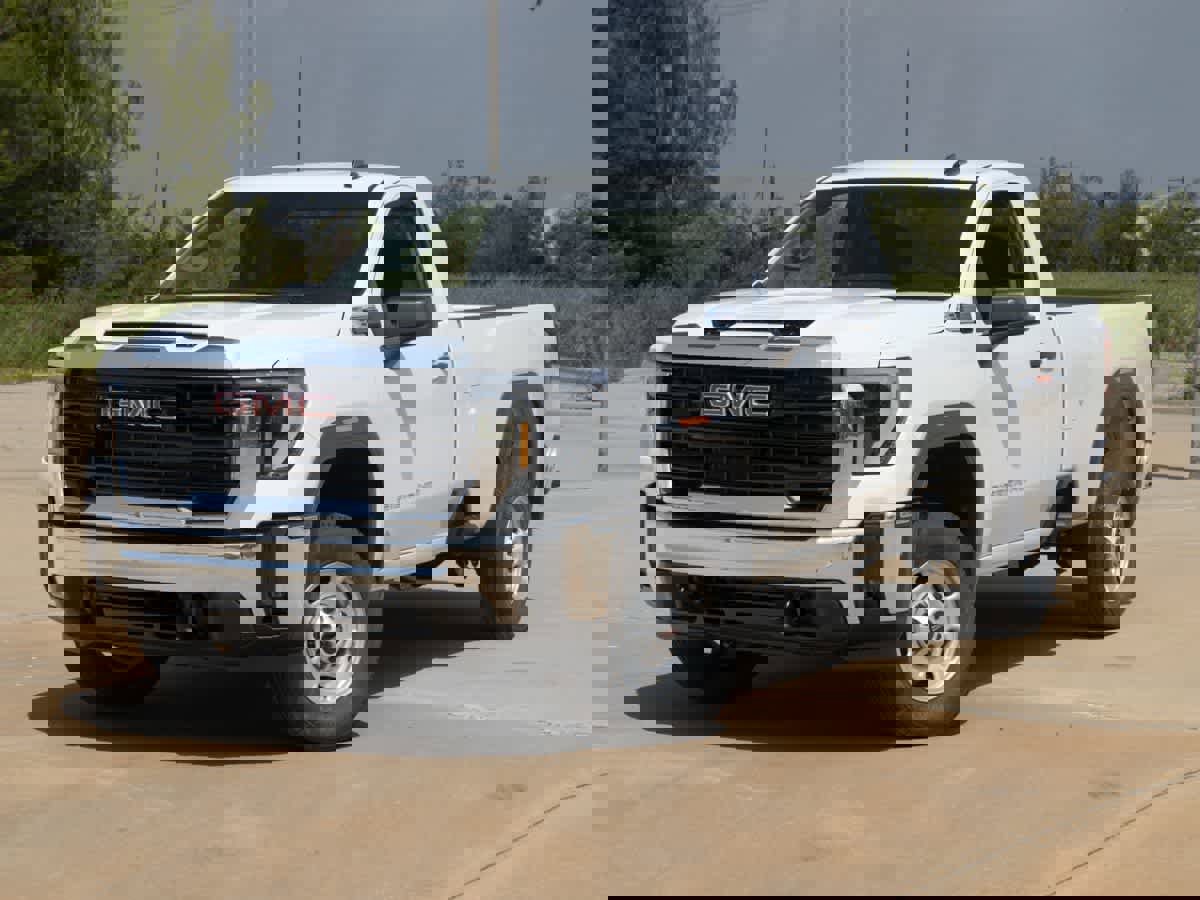 Used 2024 GMC Sierra 2500 Pro w/ Convenience Package
