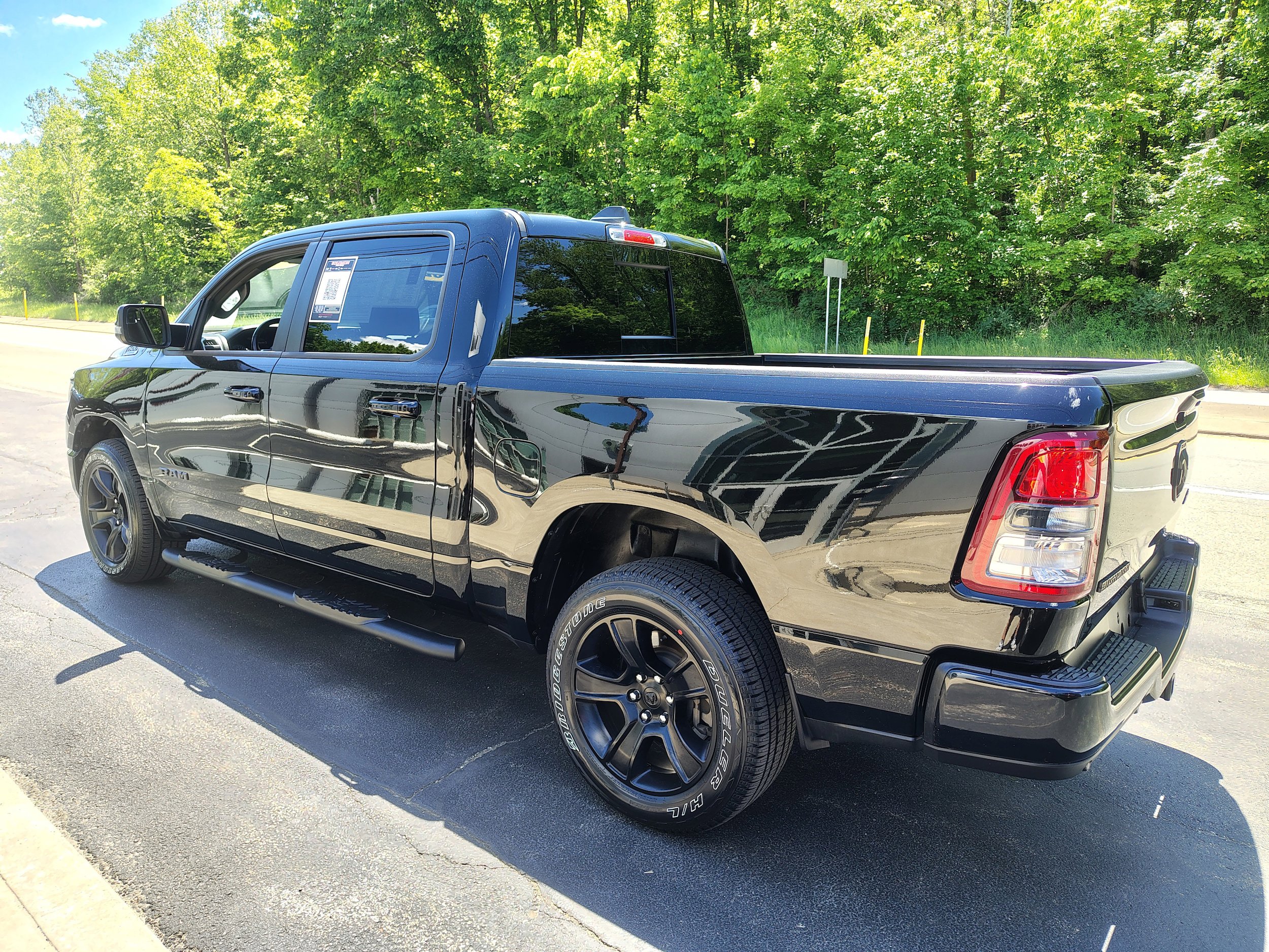 Used 2023 RAM 1500 Big Horn AWD/4WD image 8