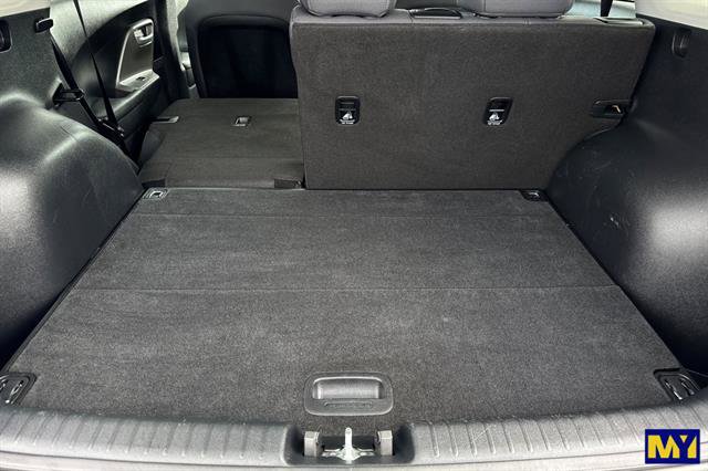 Used 2019 Kia Niro LX image 17