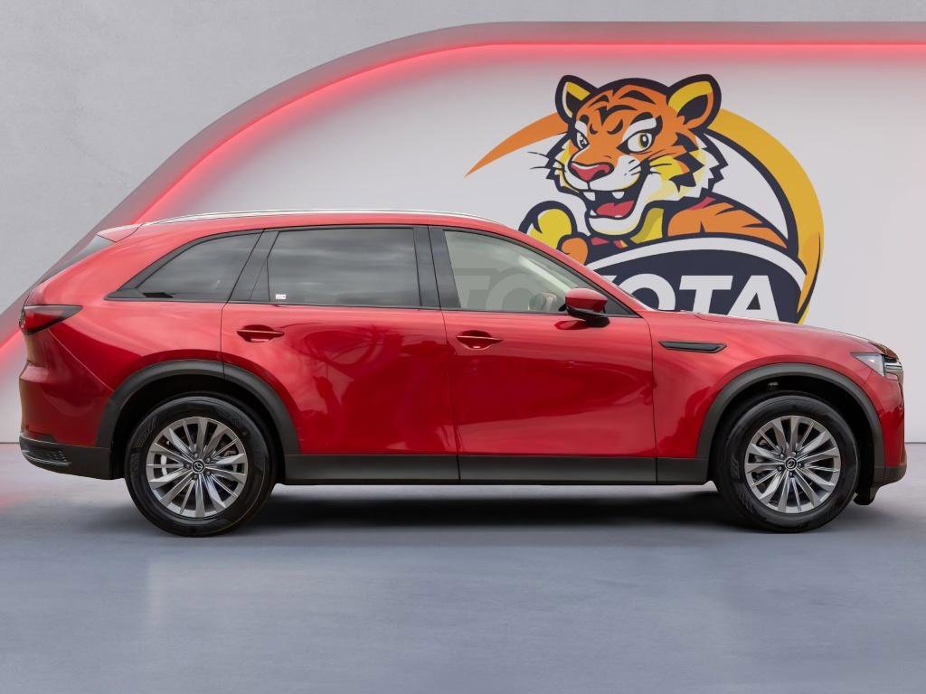 Used 2024 MAZDA CX-90 3.3 Turbo w/ Preferred Plus image 4