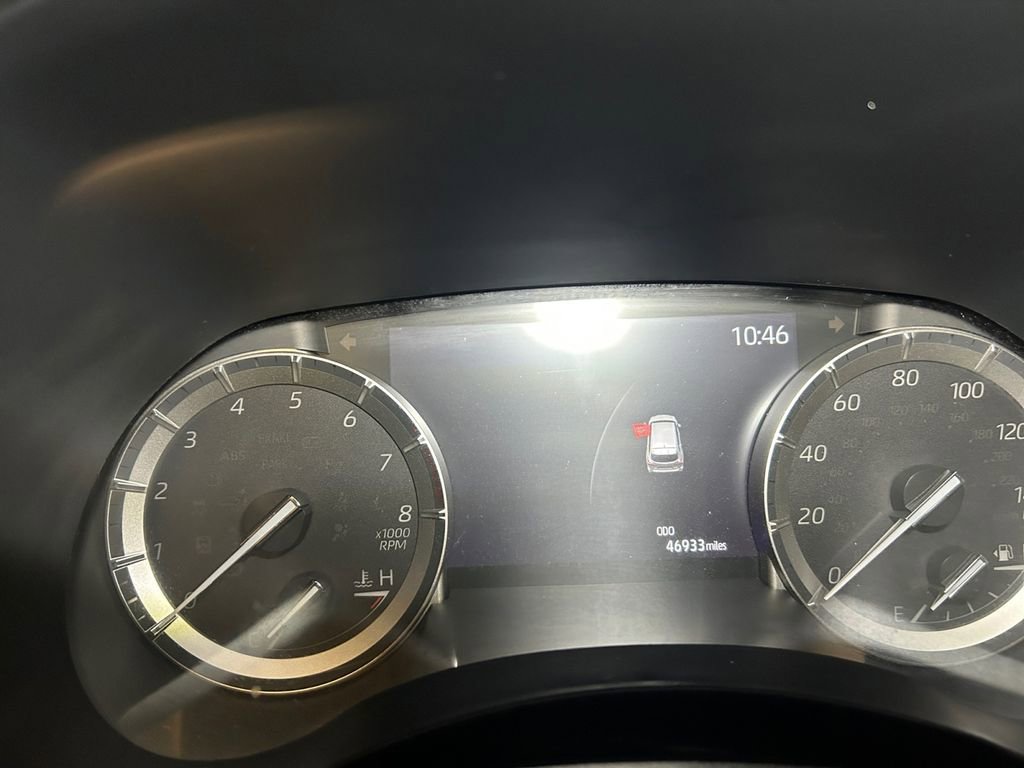 Used 2022 Toyota Highlander XLE image 24