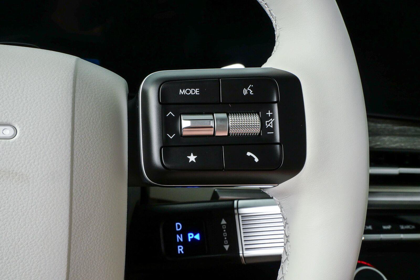 New 2026 Hyundai Santa Fe Limited FWD image 12
