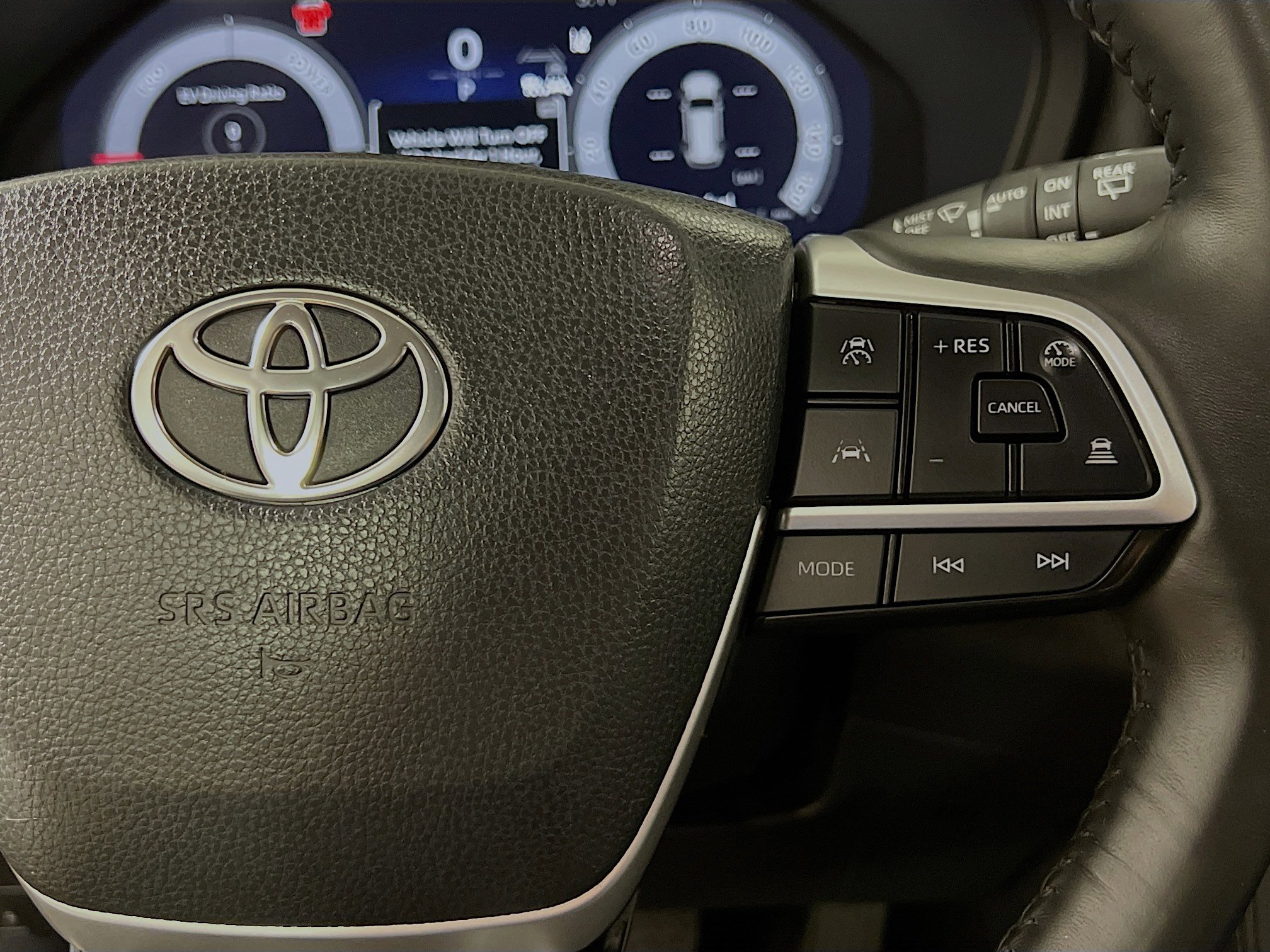 Used 2025 Toyota Grand Highlander AWD Hybrid image 20