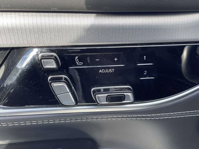 Used 2023 Jeep Grand Wagoneer Series II image 20