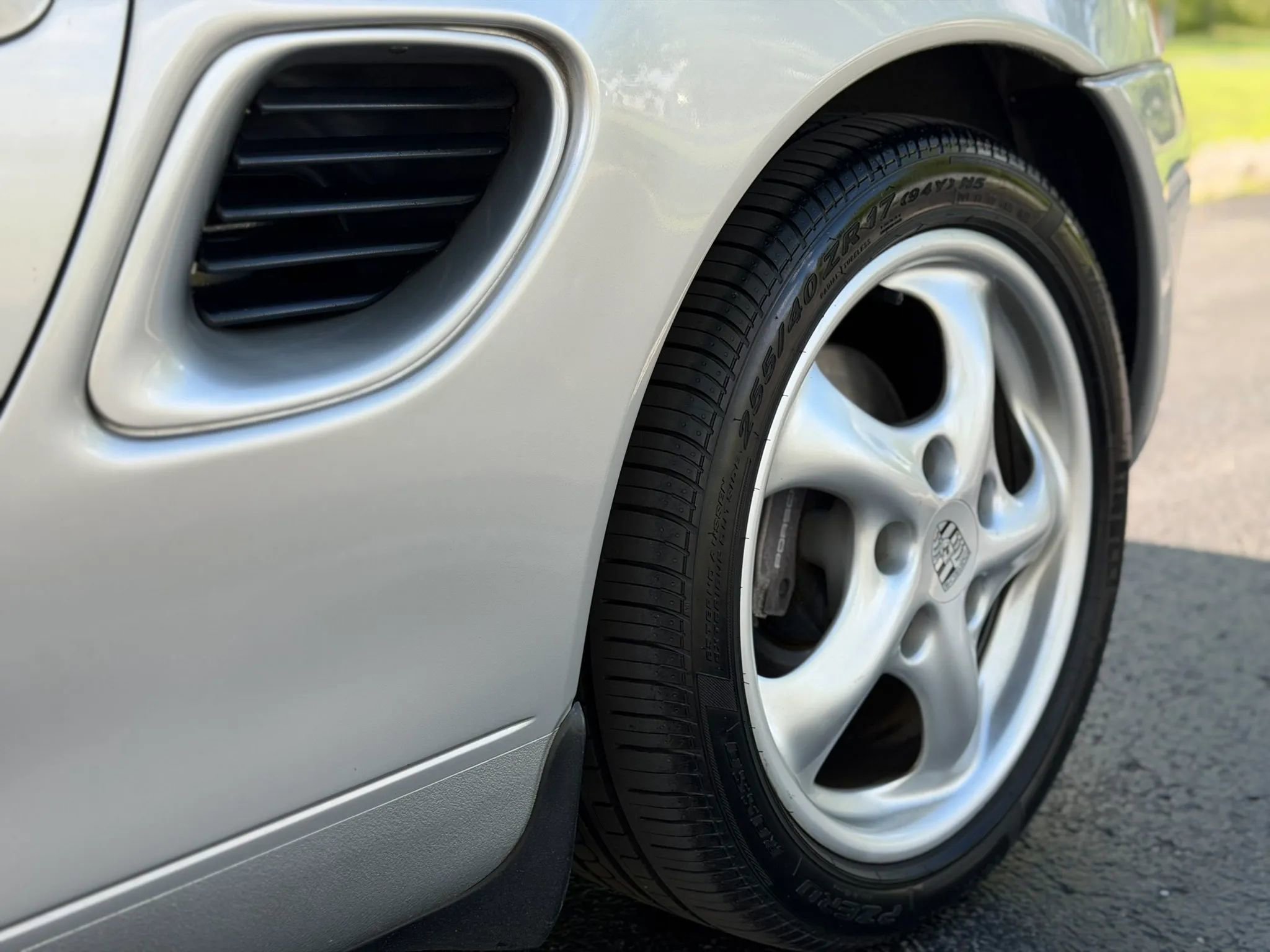 Used 1997 Porsche Boxster image 16