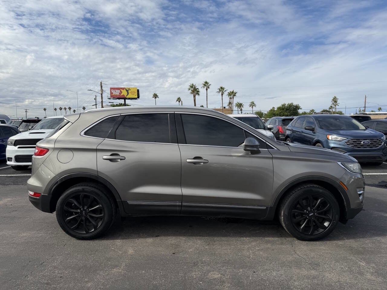 Used 2017 Lincoln MKC Select FWD image 17