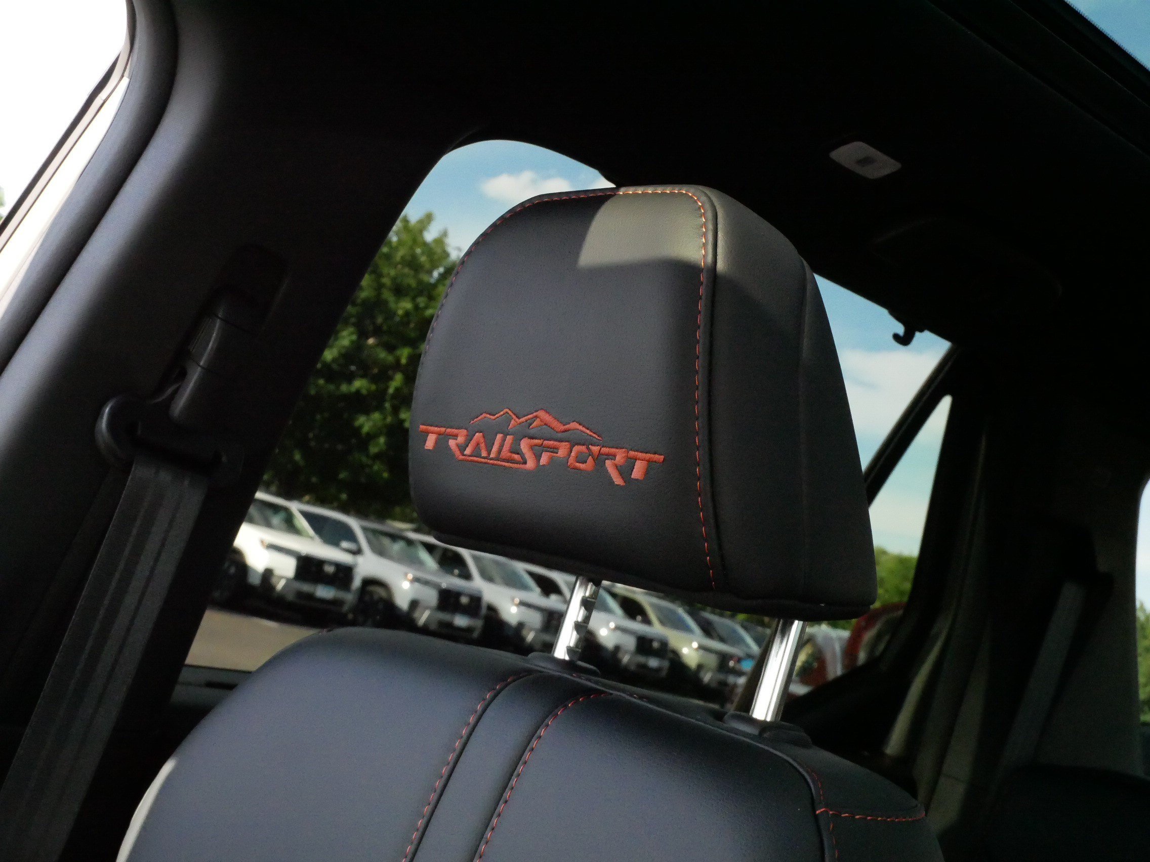 Certified 2026 Honda Pilot TrailSport image 35