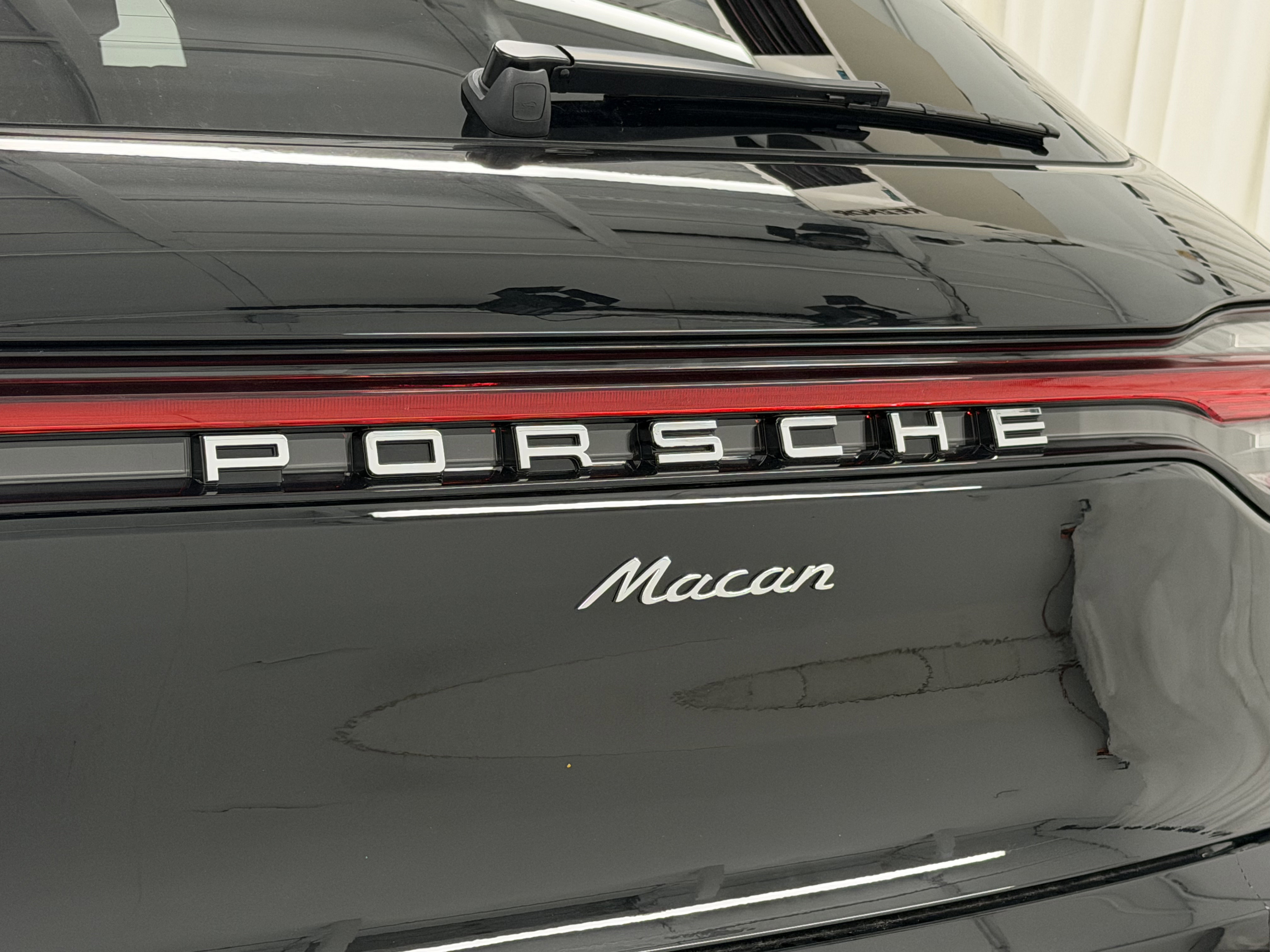 New 2026 Porsche Macan image 60
