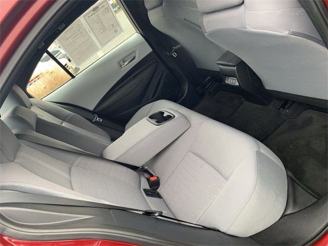 Used 2025 Toyota Corolla SE image 12