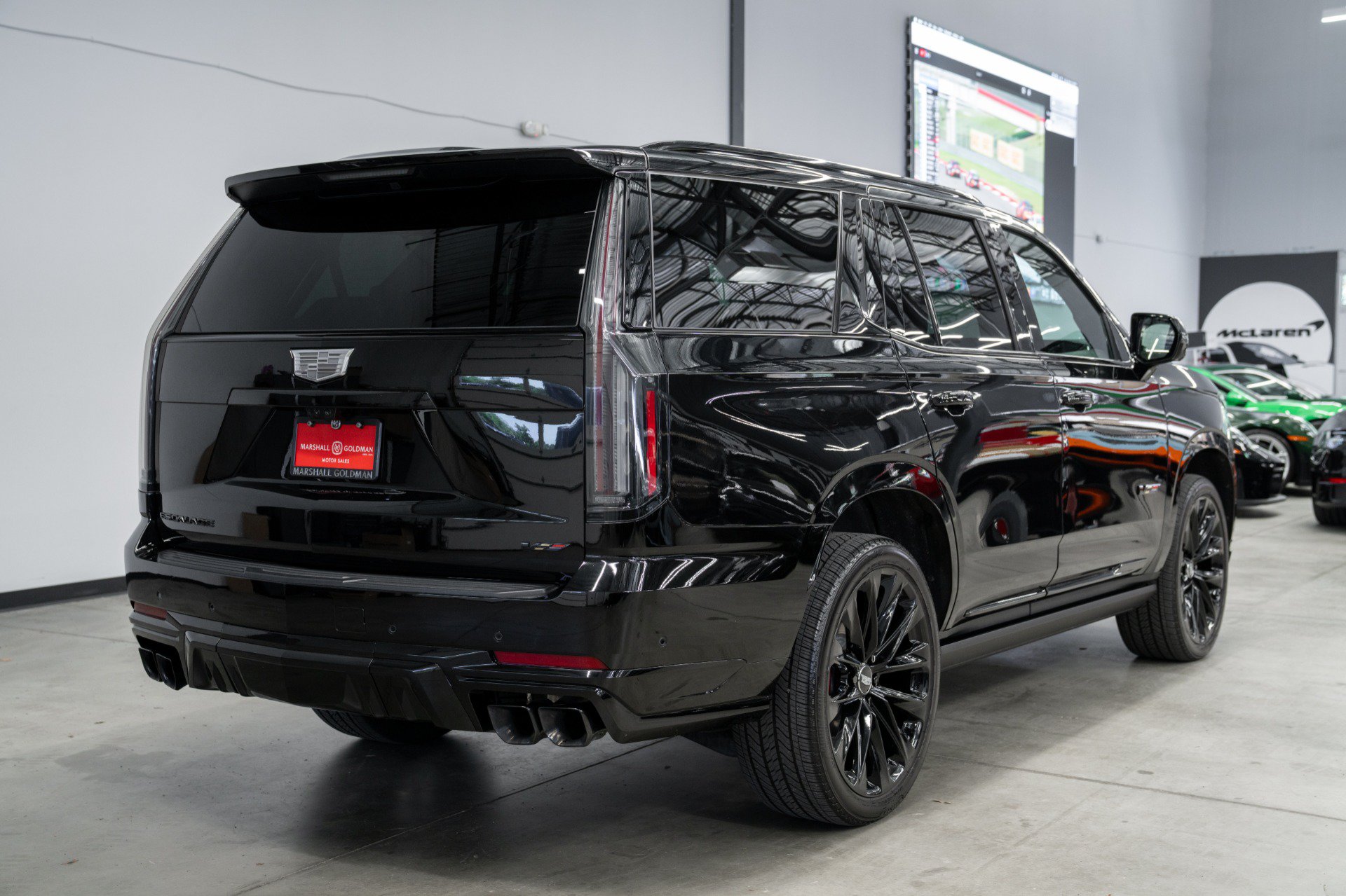 Used 2025 Cadillac Escalade V w/ LPO, ONYX Package AWD/4WD image 8