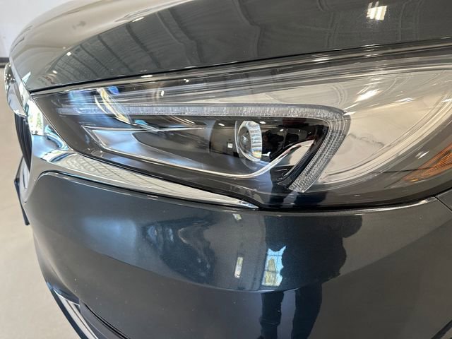 Used 2019 Buick Enclave Essence AWD/4WD image 11