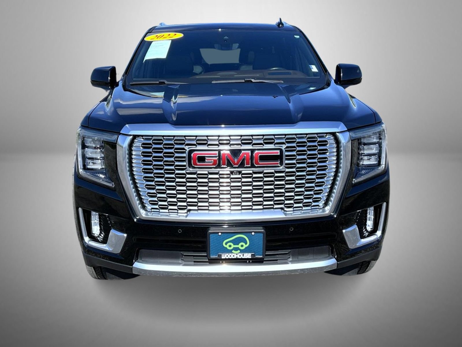 Certified 2022 GMC Yukon XL Denali w/ Denali Premium Package AWD/4WD image 2