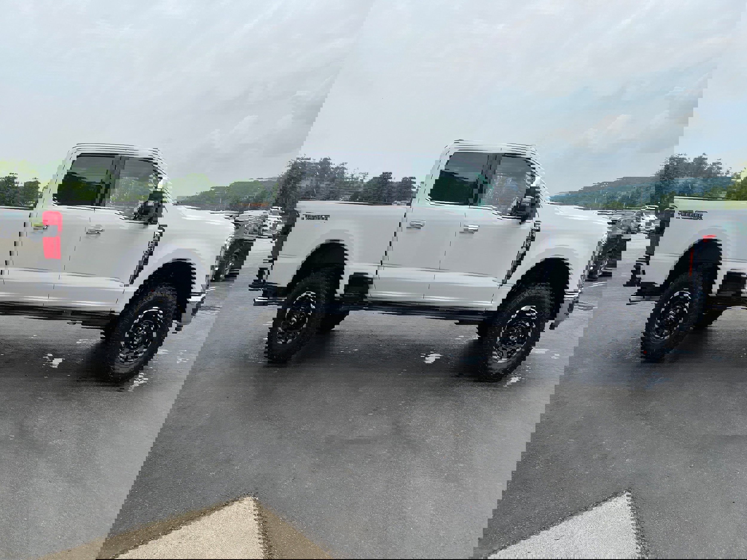 New 2025 Ford F250 King Ranch w/ Tremor Off-Road Package image 14