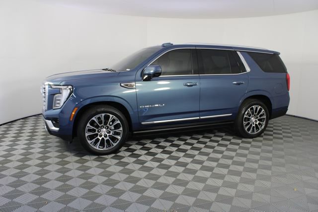 Used 2026 GMC Yukon Denali w/ Denali Reserve Package image 2
