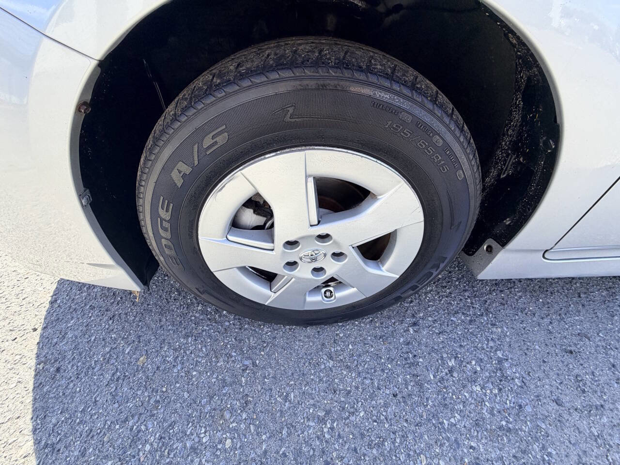 Used 2010 Toyota Prius Two image 27