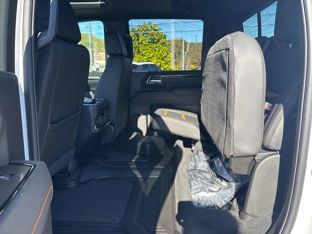 New 2026 GMC Sierra 2500 AT4 w/ Max Trailering Package image 43