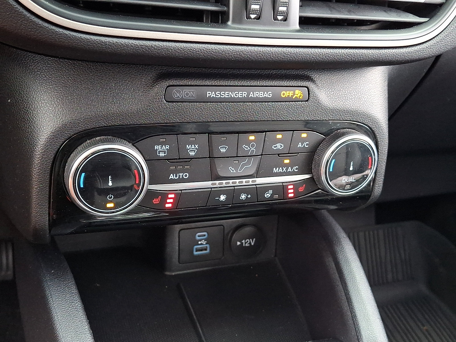 Certified 2022 Ford Escape SEL AWD/4WD image 23