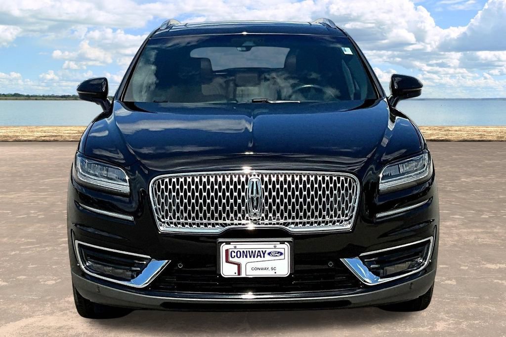 Used 2019 Lincoln Nautilus Reserve FWD image 2